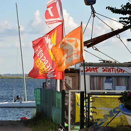 Ort Lemkenhafen Surfer * Fehmarn